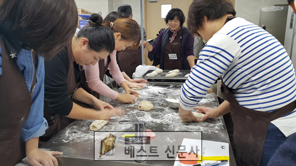 영주  4-우리쌀빵 추가교육  (1).jpg